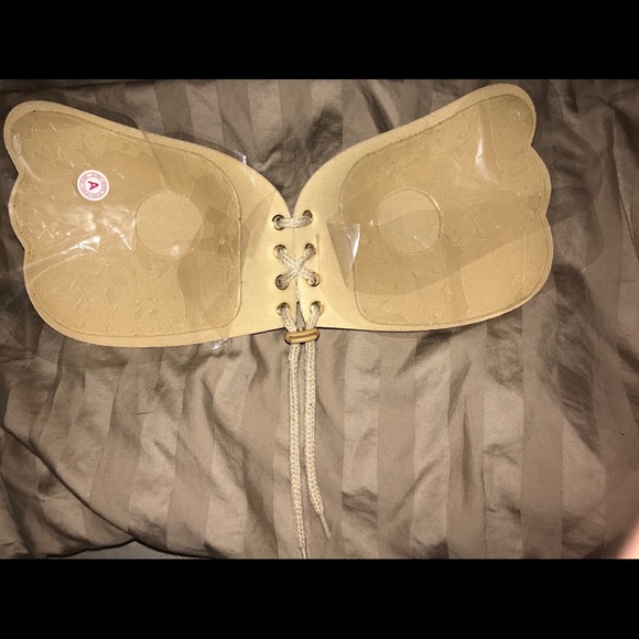 Backless Strapless Bra - Picture 2 of 2
